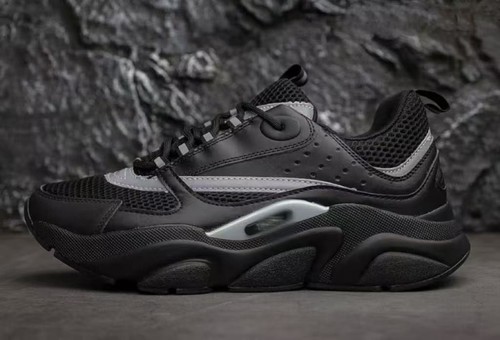 Nuove scarpe sportive - b22, uomo